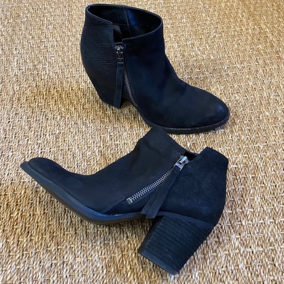 Sam Edelman Macon Black Leather Ankle Boots - Picture 1 of 9